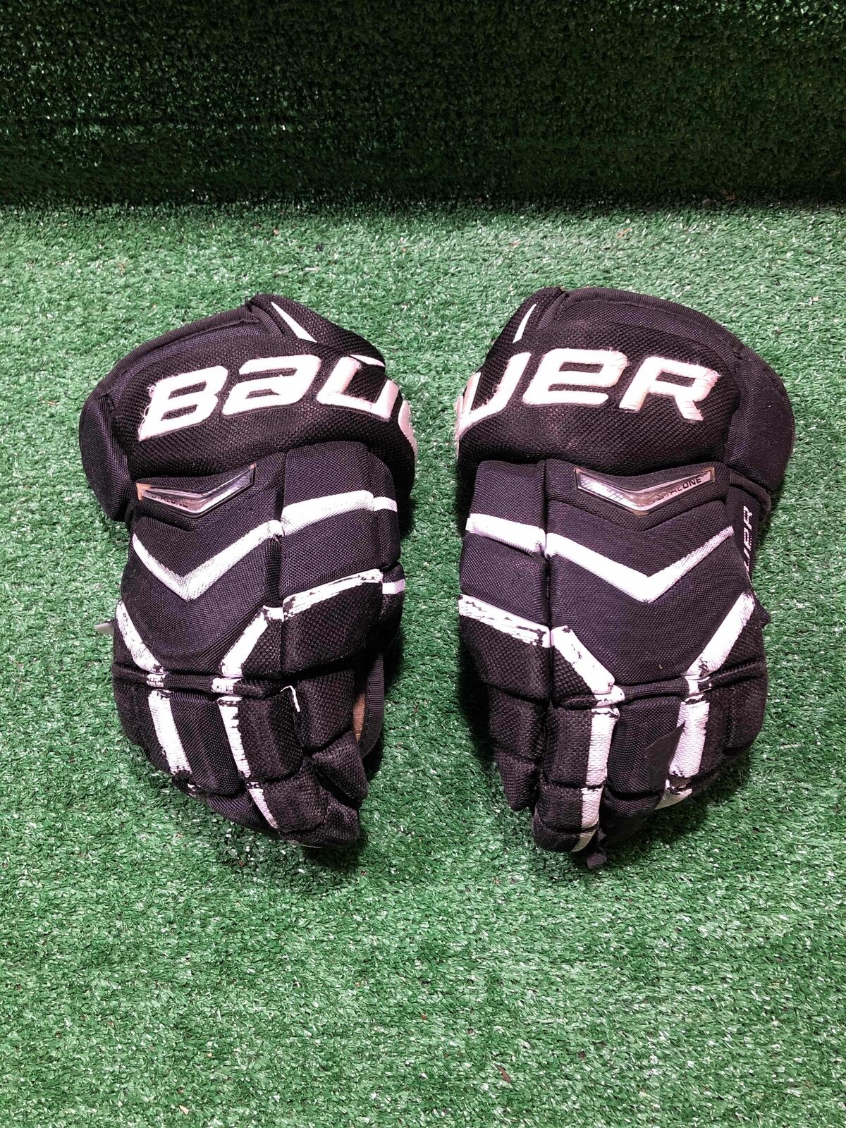 Bauer Supreme Total One Nxg 13" Hockey Gloves