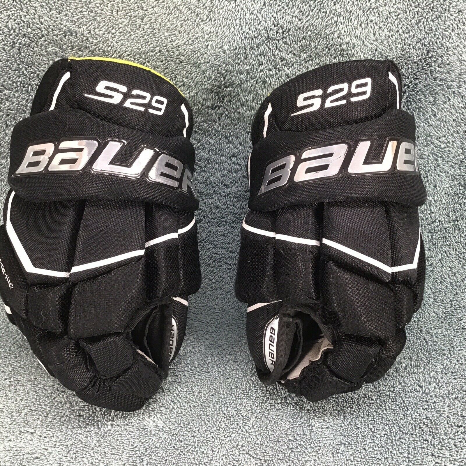 Bauer Supreme S19 S29 Ice Hockey Gloves Black Junior Size 12" 30 Cm 1054621