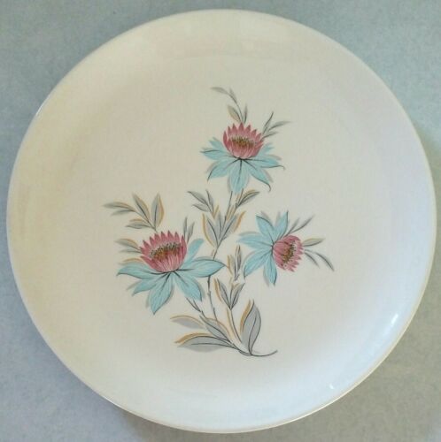 Steubenville Fairlane Dinner Plate 10" Pink/blue Lotus Flowers, Gray Leaves